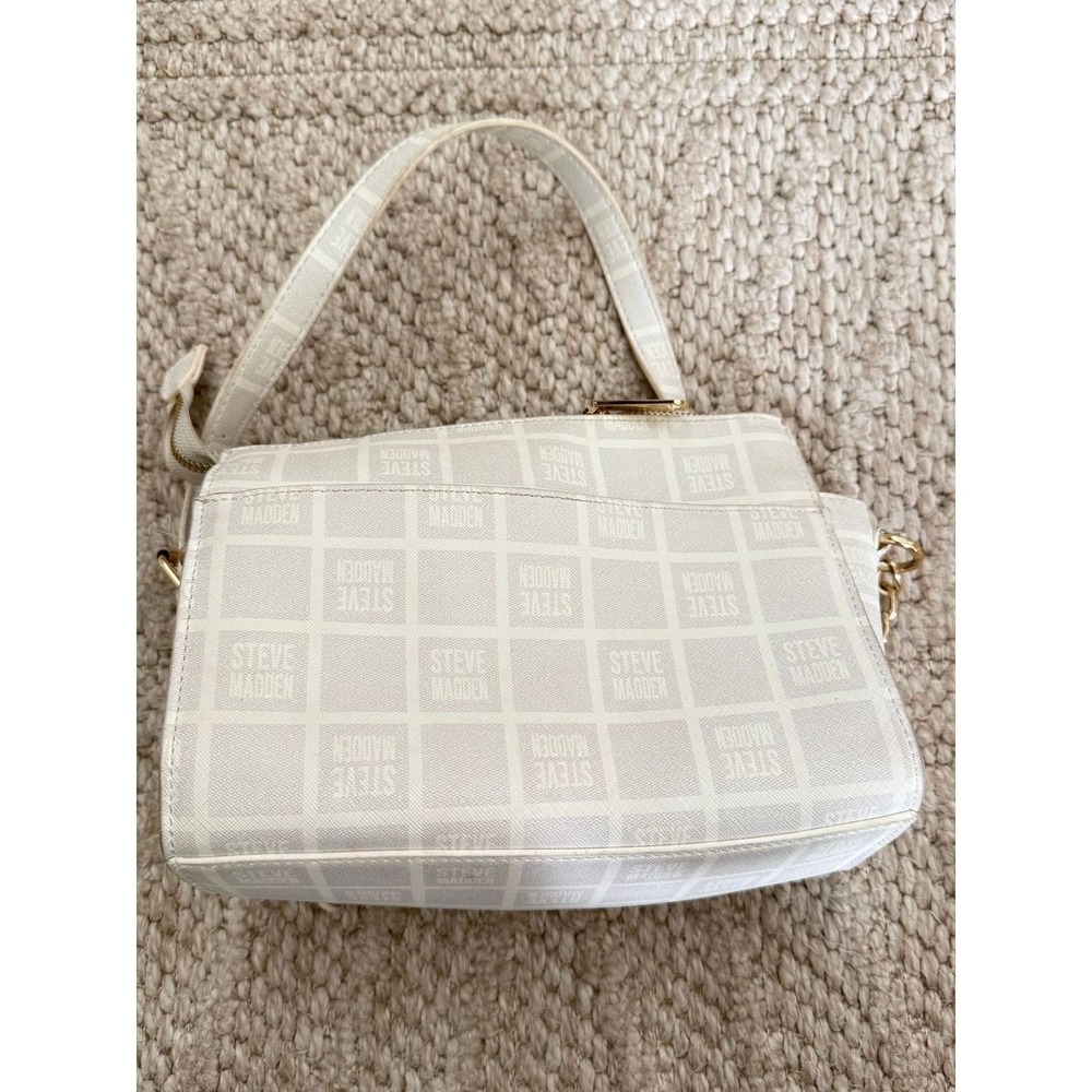 Steve Madden White Logo Print Crossbody Shoulder Bag Gold Chain Strap - Picture 8 of 10